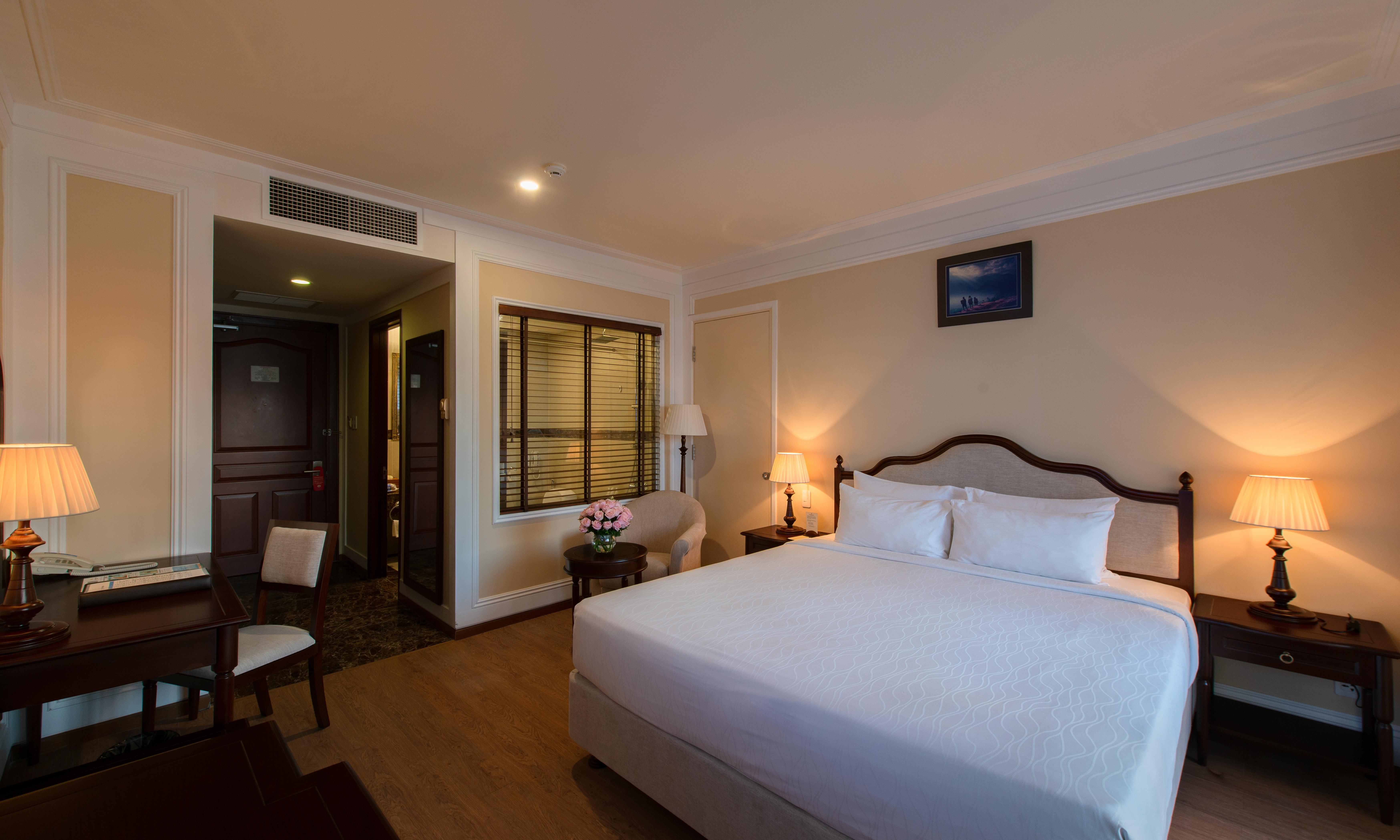 Sunrise Nha Trang Beach Hotel & Spa Exterior photo