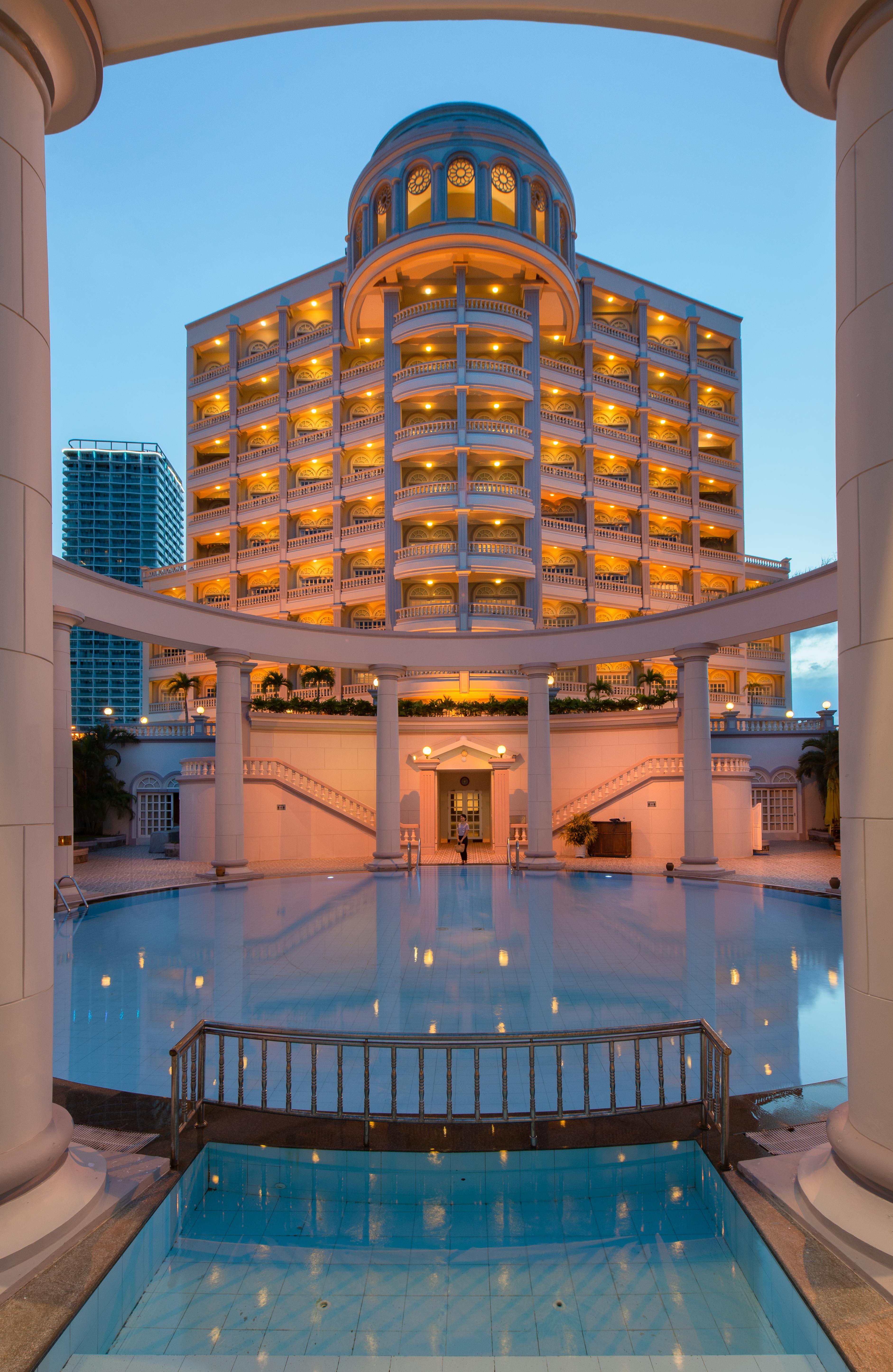 Sunrise Nha Trang Beach Hotel & Spa Exterior photo