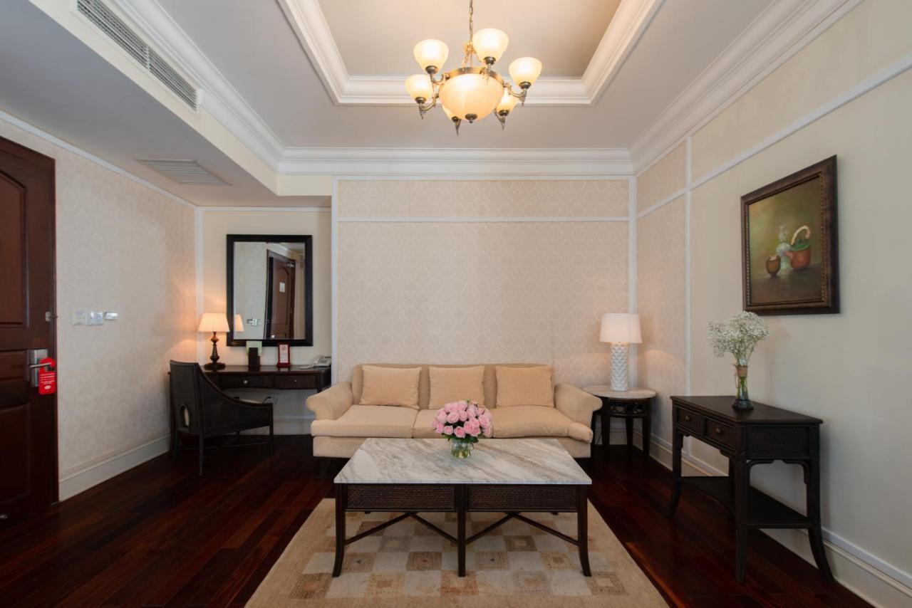 Sunrise Nha Trang Beach Hotel & Spa Exterior photo