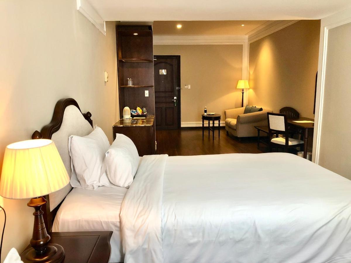 Sunrise Nha Trang Beach Hotel & Spa Exterior photo