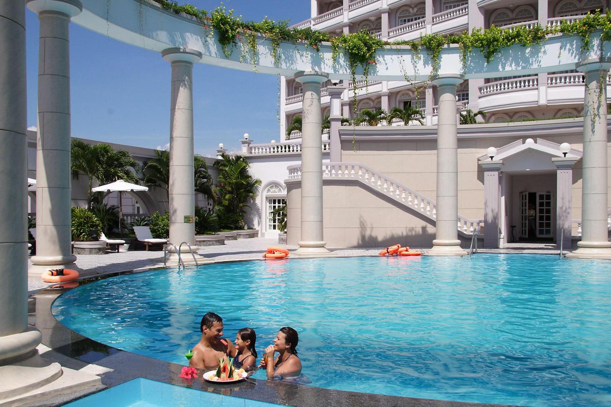 Sunrise Nha Trang Beach Hotel & Spa Exterior photo