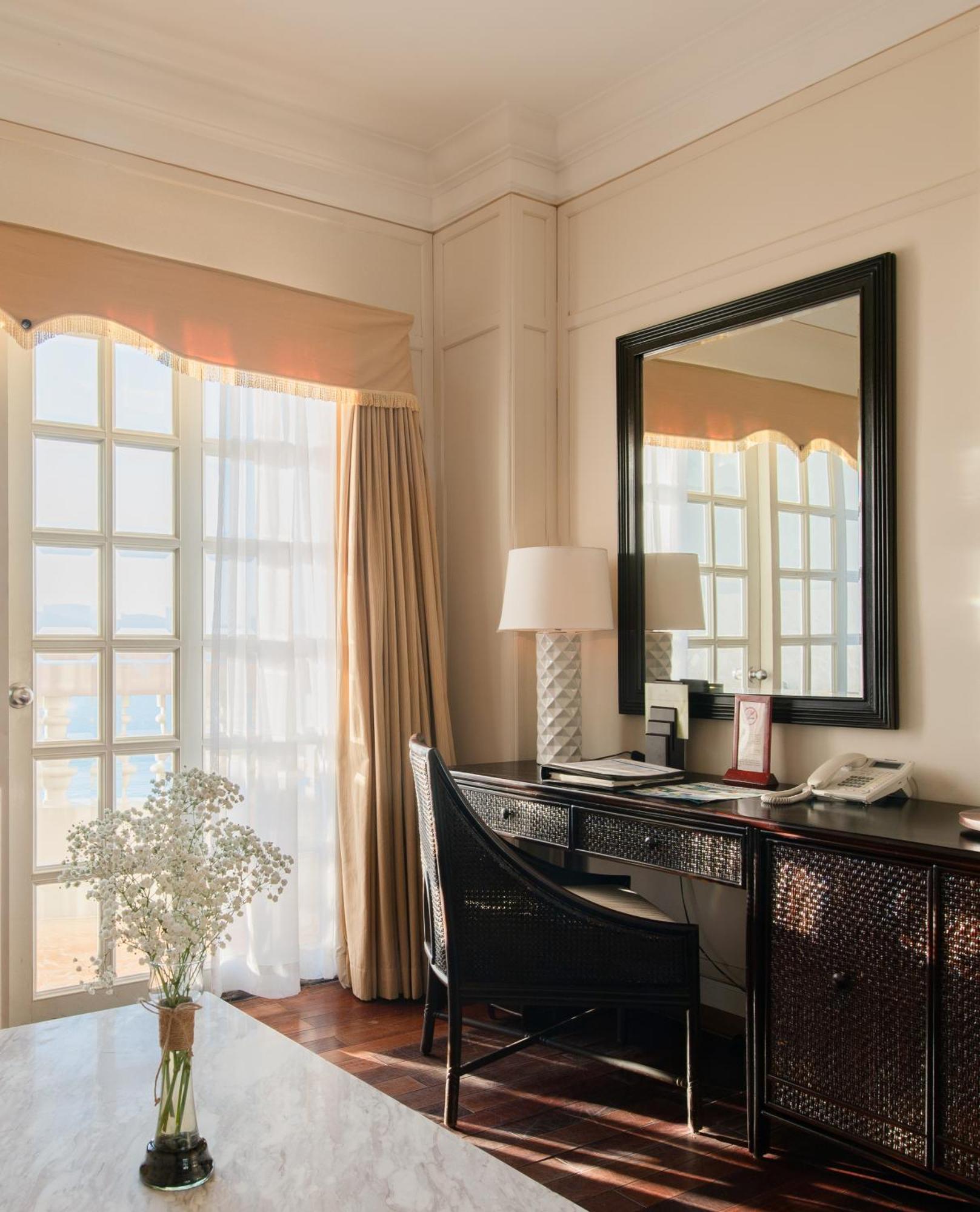 Sunrise Nha Trang Beach Hotel & Spa Exterior photo